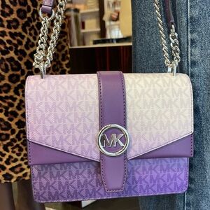 Michael Kors Greenwich Sm Color-Block Sign Logo Flap Crossbody XBODY
Dk Purple